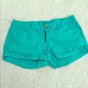 America Eagle green shorts
